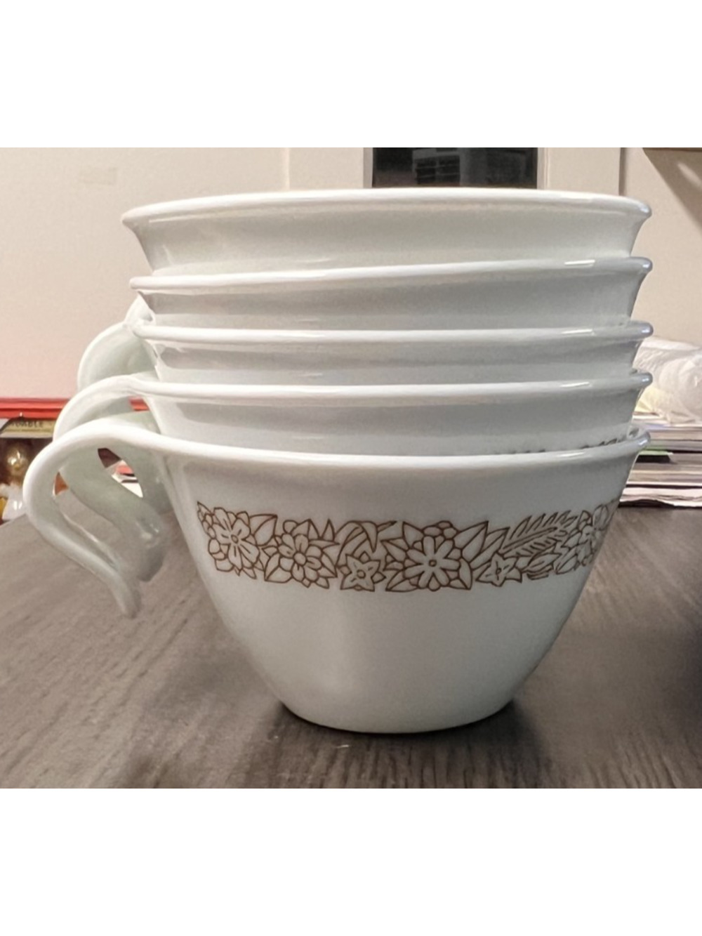 Set of 5 Vtg Corelle Woodland Brown Pattern Hook Handle Coffee/Tea Cups